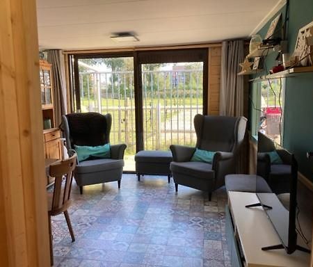 Hotel Aan De Dijk à Dordrecht Extérieur photo