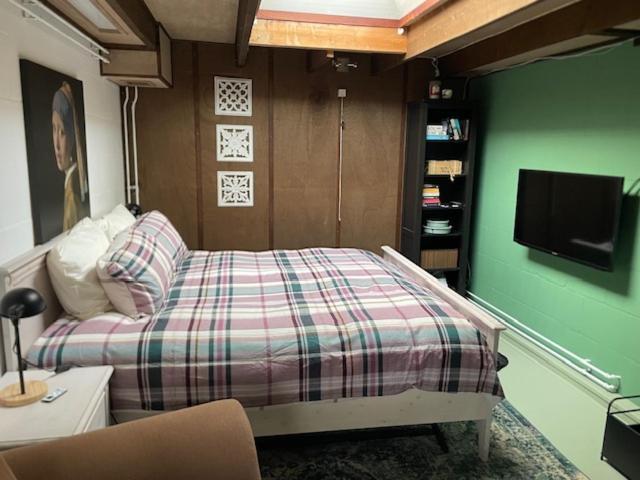 Hotel Aan De Dijk à Dordrecht Extérieur photo